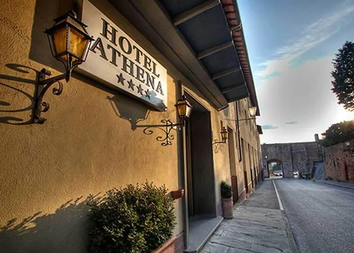 Athena Готель 4*