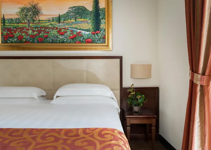 Athena Готель 4*