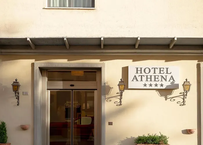 Athena Готель 4*