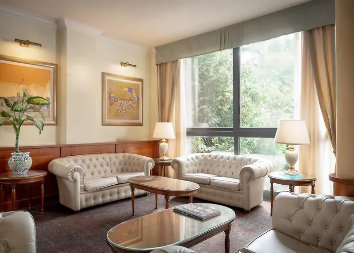 Готель Athena Сієна