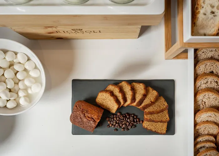 Готель Athena 4*