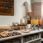 Athena Hotel 4*