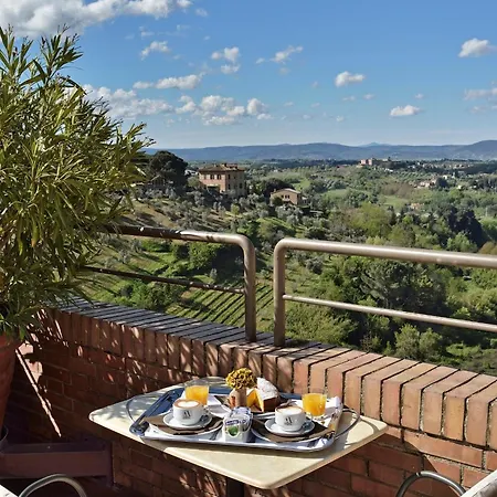 Otel Athena 4*