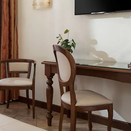 Athena Hotel Siena