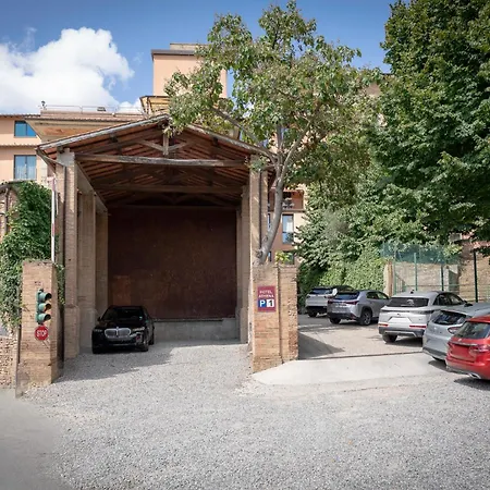 Hotel Athena