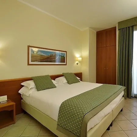 Athena 4* Siena