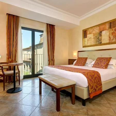 Athena Otel 4*